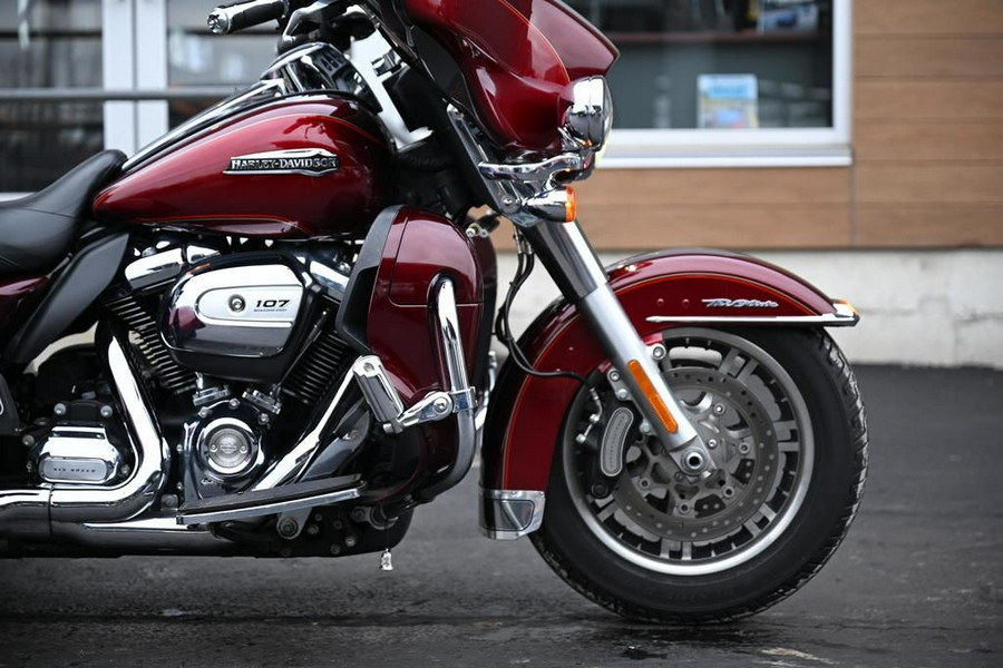 2017 Harley-Davidson® FLHTCUTG - Tri Glide® Ultra