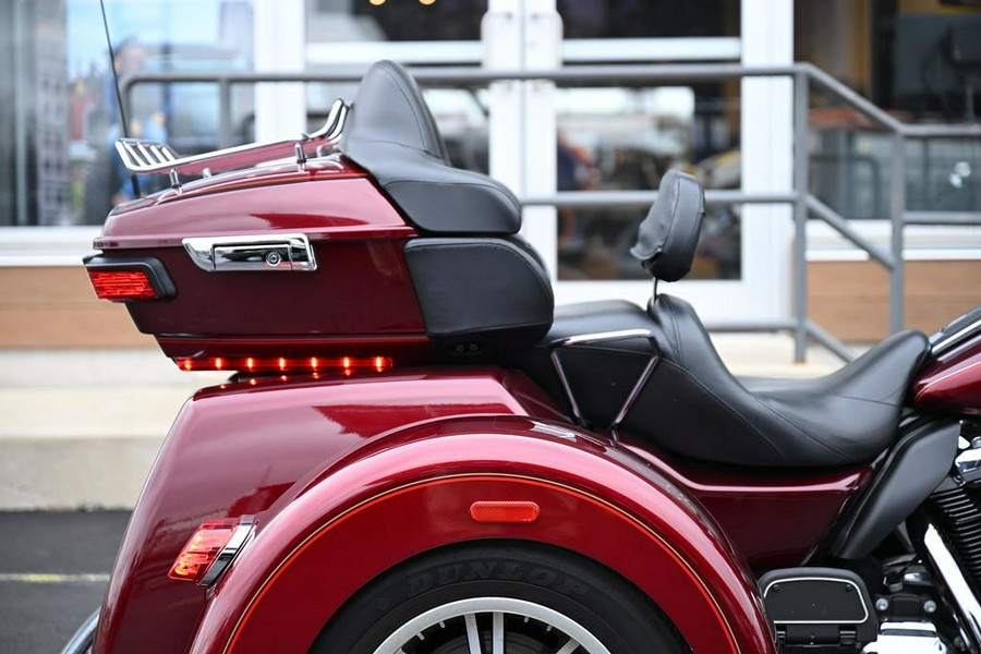 2017 Harley-Davidson® FLHTCUTG - Tri Glide® Ultra