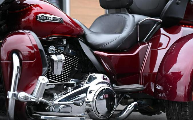 2017 Harley-Davidson® FLHTCUTG - Tri Glide® Ultra