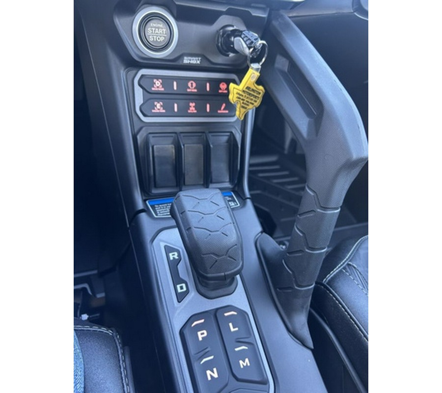 2026 Can-Am Maverick R Max X RS With Smart-Shox