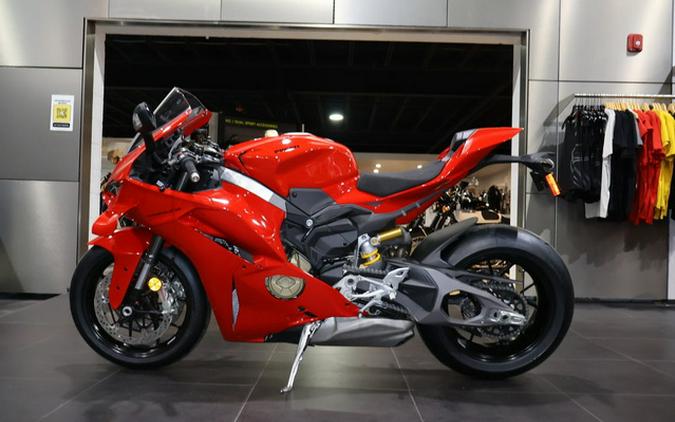 2026 Ducati Panigale V4