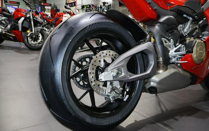 2026 Ducati Panigale V4