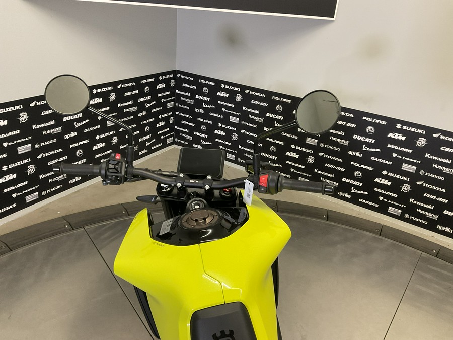 2026 HUSQVARNA VITPILEN 801 - 040221Q