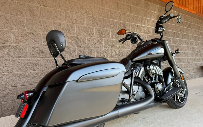 2022 Indian Springfield® Dark Horse®