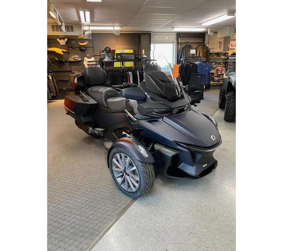 2022 Can-Am® Spyder RT Sea-To-Sky