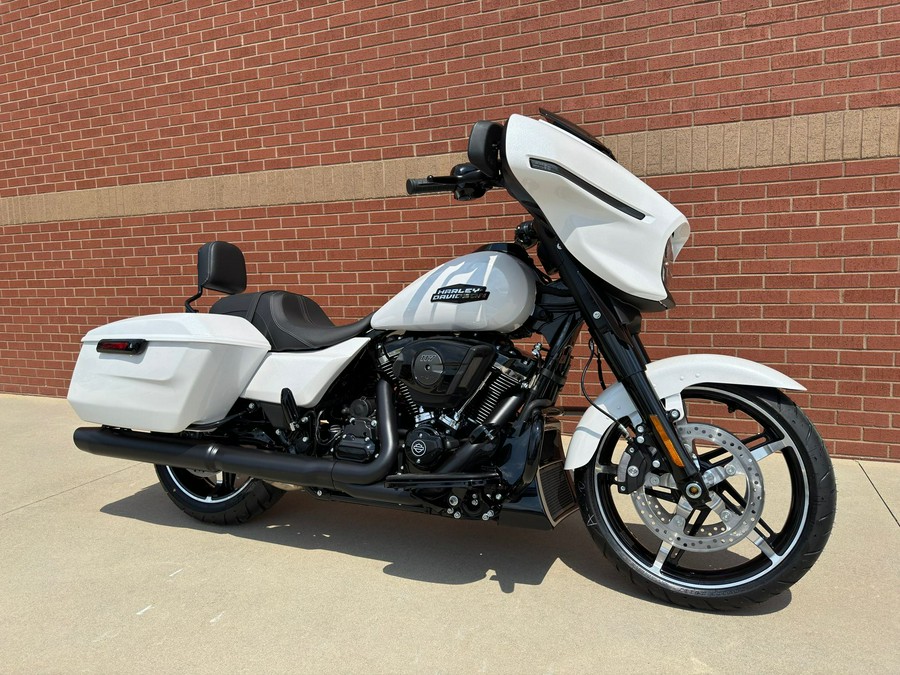 2024 Harley-Davidson Street Glide