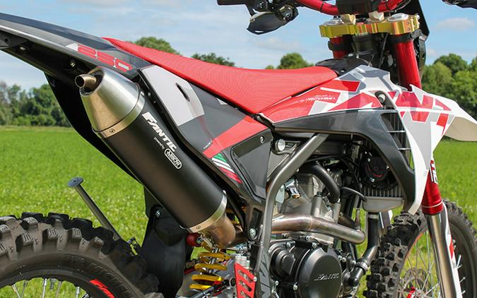 2025 Fantic XEF 250 Trail