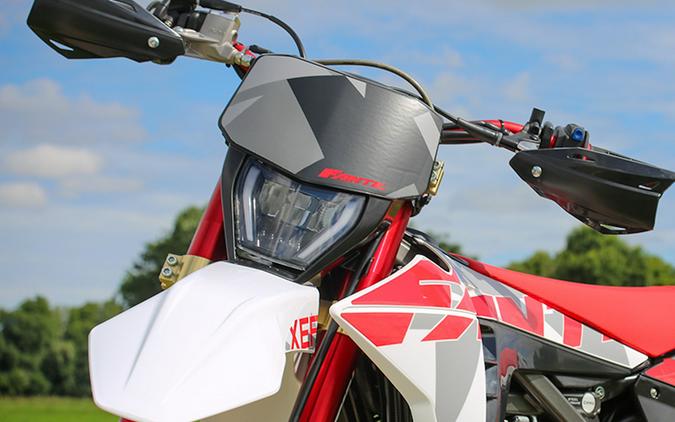 2025 Fantic XEF 250 Trail