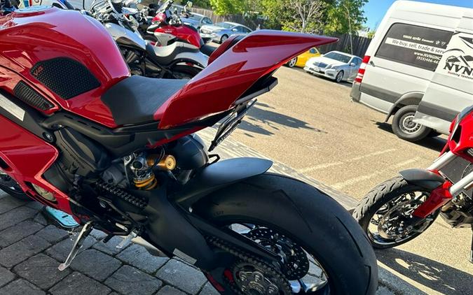 2024 Ducati Panigale V4 S