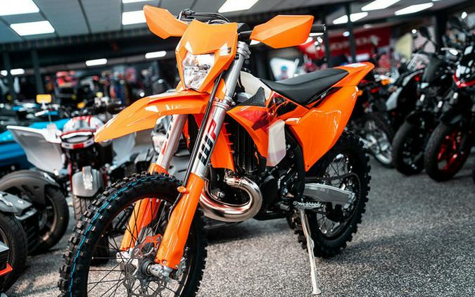 2027 KTM XC 300 W