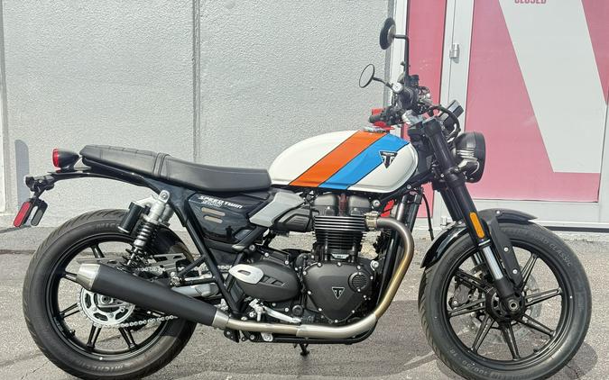 2025 Triumph Speed Twin 900 Pure White/Maui Blue/Tangerine Orange - E7490T