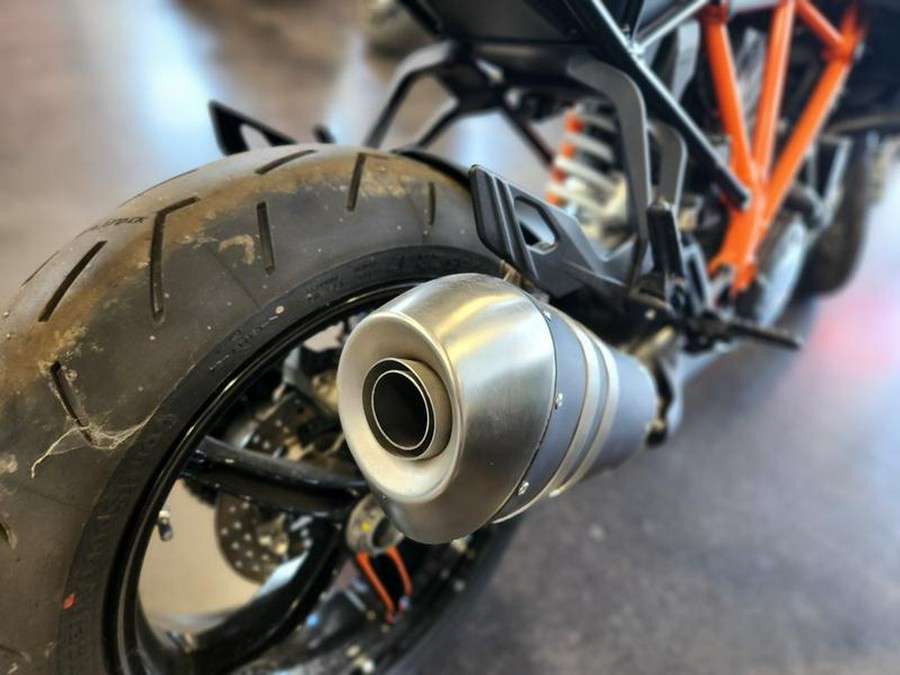 2023 KTM 1290 Super Duke GT