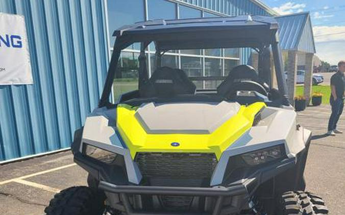 2024 Polaris® General XP 4 1000 Sport