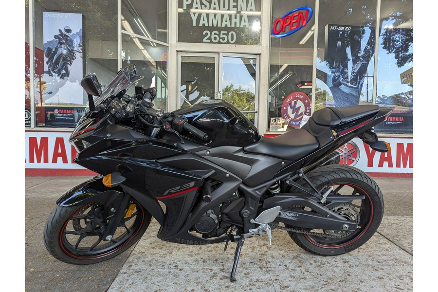 2018 Yamaha YZF R3 ABS