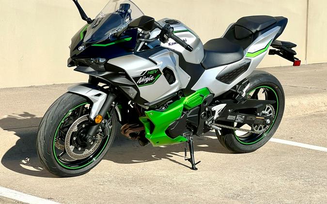 2024 Kawasaki Ninja 7 Hybrid ABS