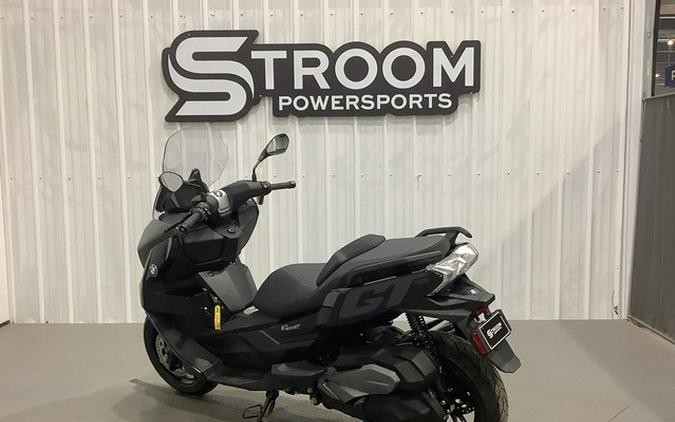 2024 BMW 24CG