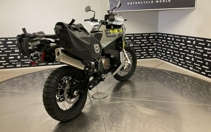 2027 HUSQVARNA NORDEN 901 EXPEDITION - 040222Q