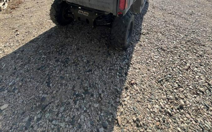 2016 Can-Am Defender HD8