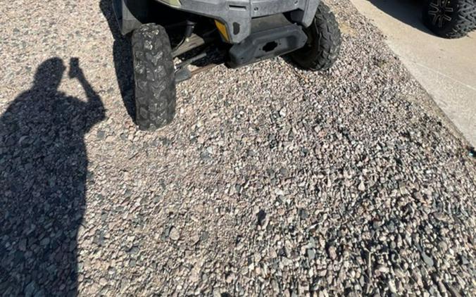 2016 Can-Am Defender HD8