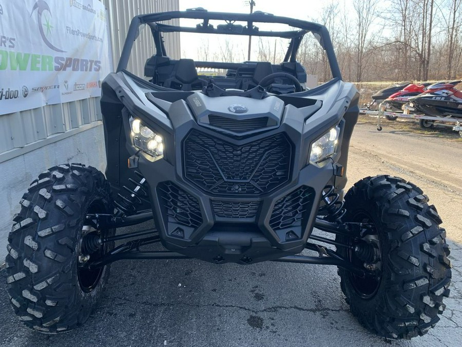 2023 Can-Am® Maverick X3 DS Turbo Desert Tan & Carbon Black