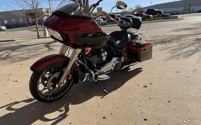 2021 Harley-Davidson® Road Glide® Special Billiard Red/Vivid Black