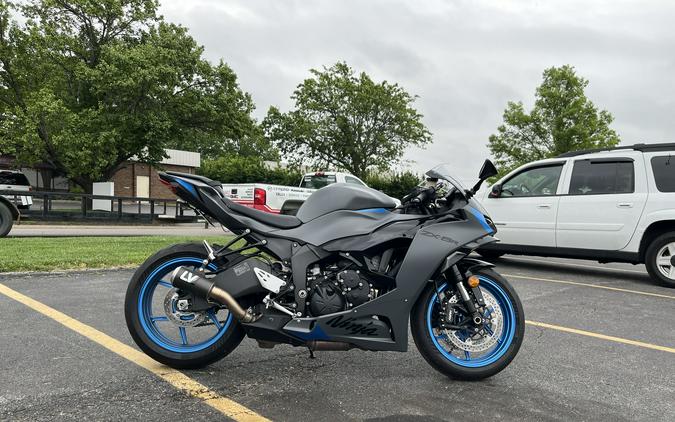 2026 Kawasaki Ninja® ZX™-6R Base