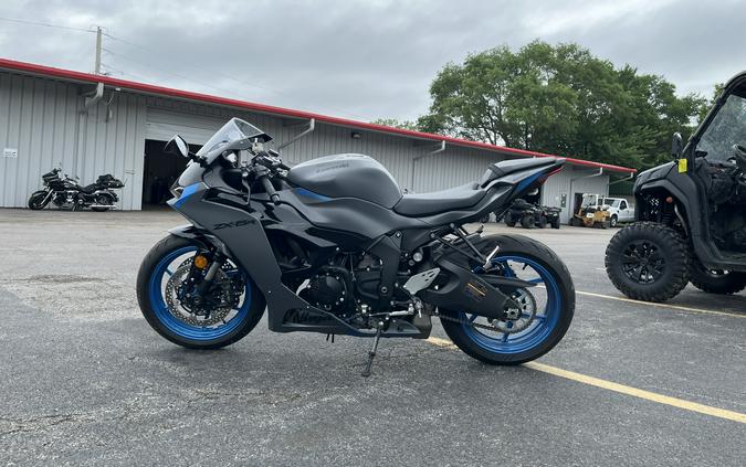2026 Kawasaki Ninja® ZX™-6R Base