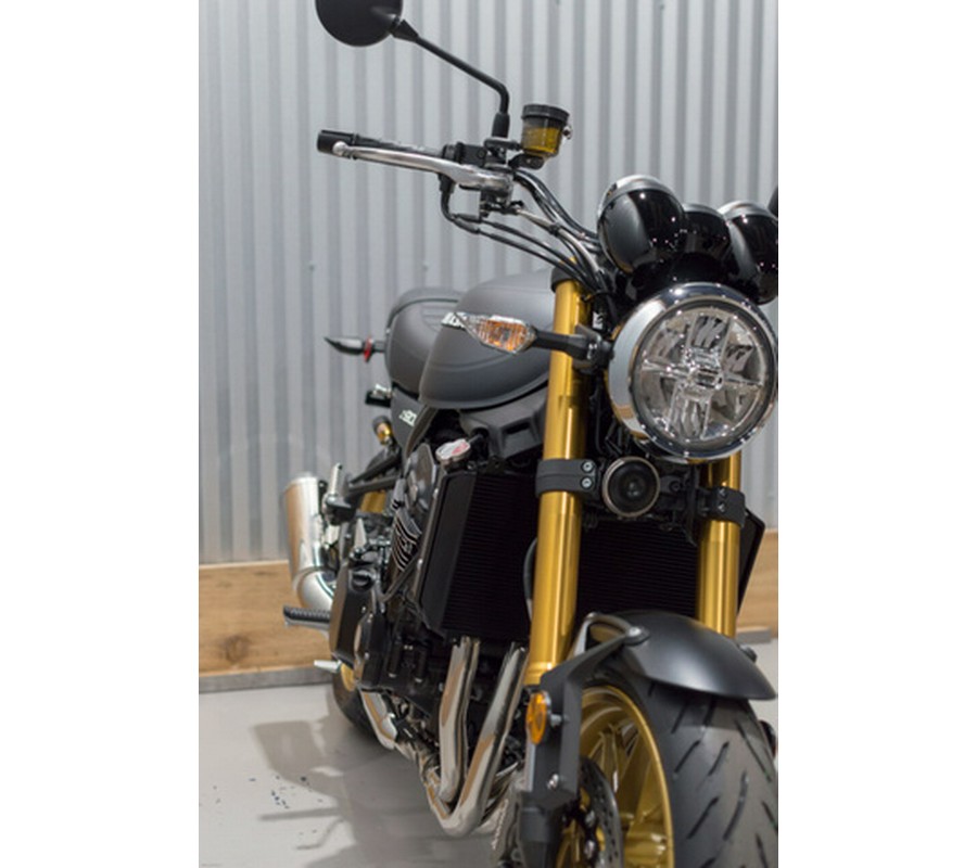 2025 Kawasaki Z900RS SE ABS