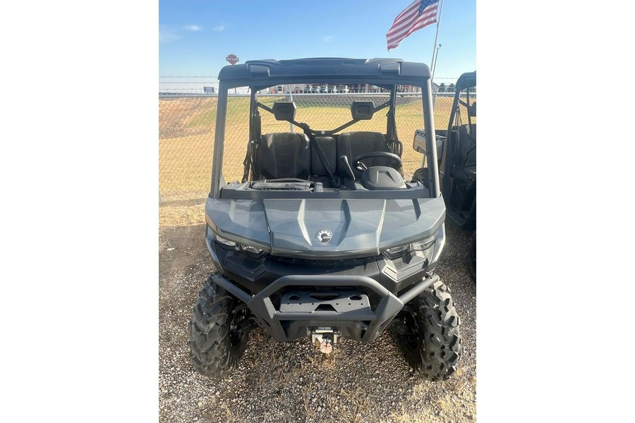 2024 Can-Am Defender XT HD10