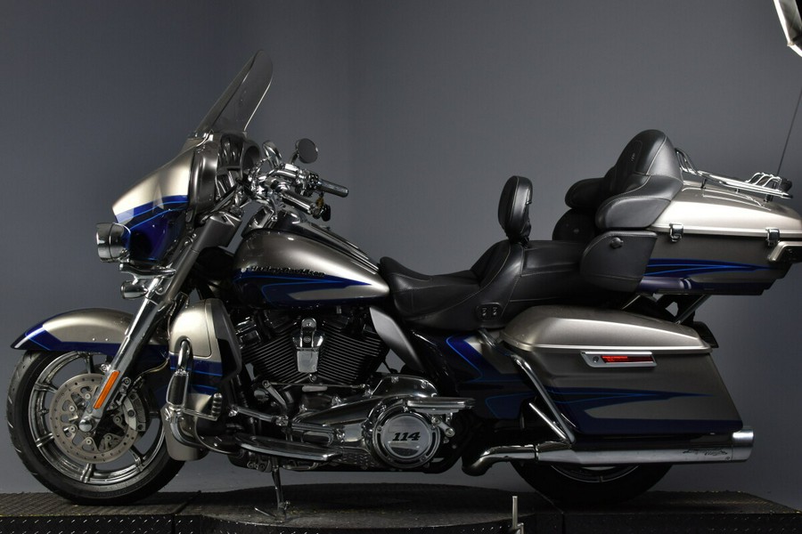 2017 Harley-Davidson CVO Limited