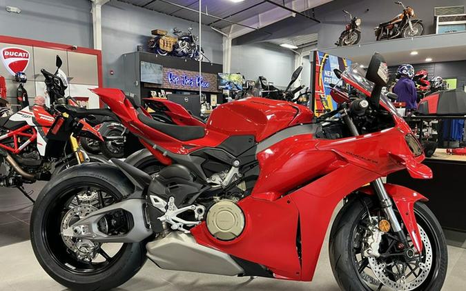2026 Ducati Panigale V4