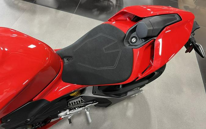 2026 Ducati Panigale V4