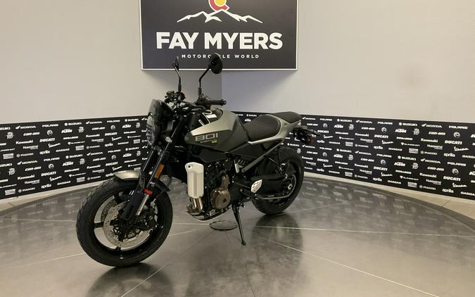 2027 HUSQVARNA SVARTPILEN 801 - 040217Q