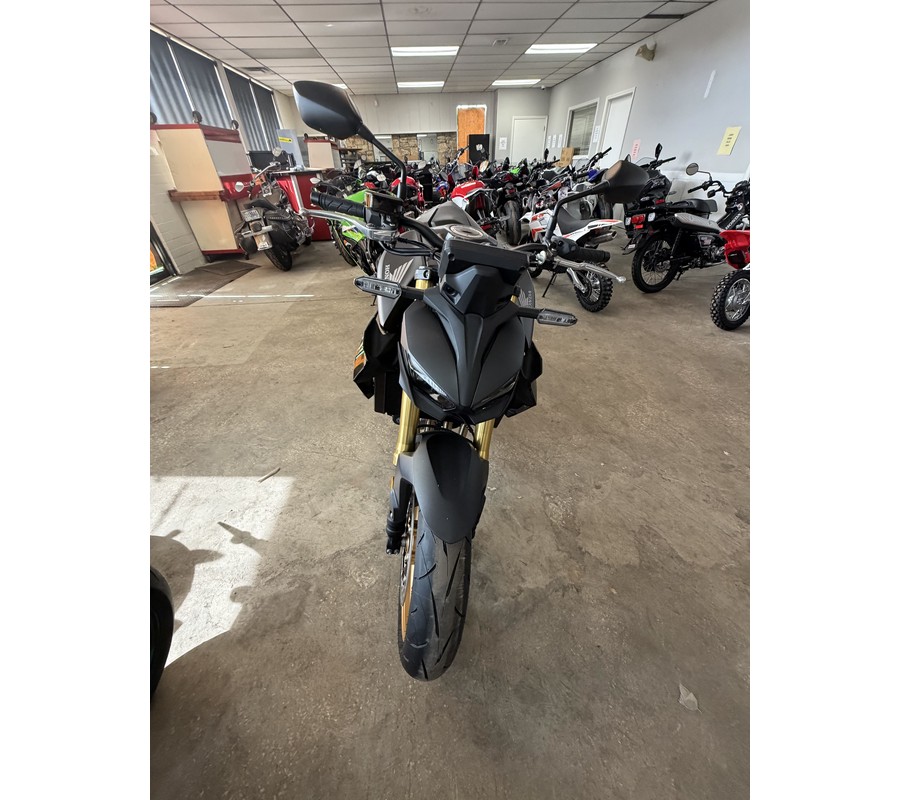 2026 HONDA CB