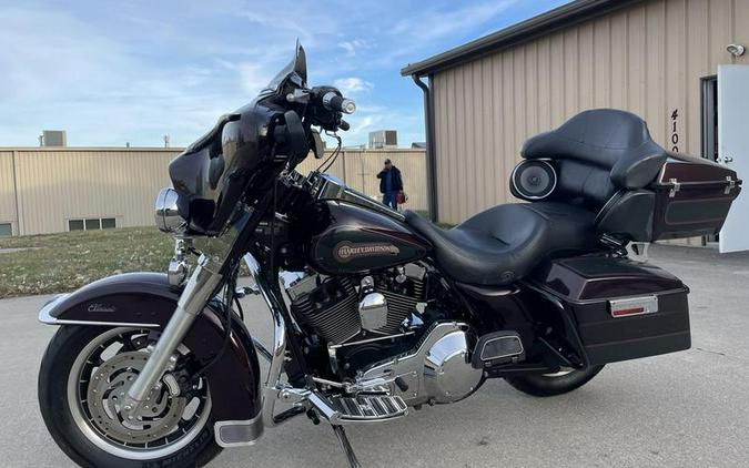 2005 Harley-Davidson® FLHTC - Electra Glide® Classic