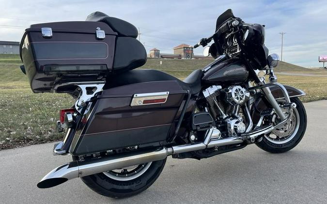 2005 Harley-Davidson® FLHTC - Electra Glide® Classic