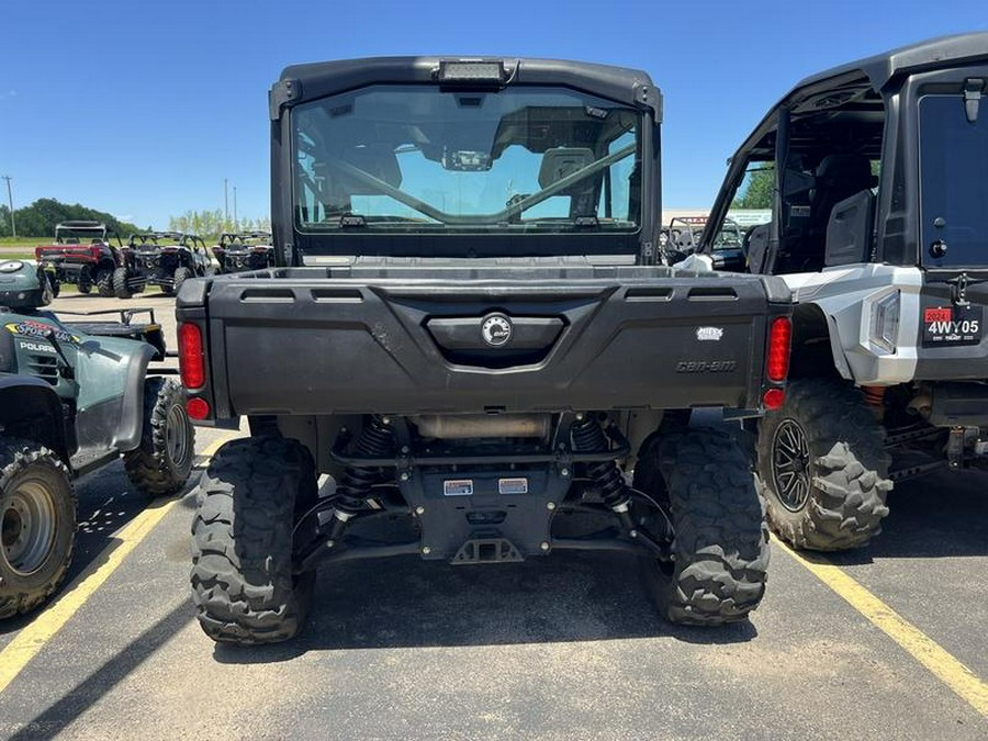 2022 Can-Am® Defender Limited HD10