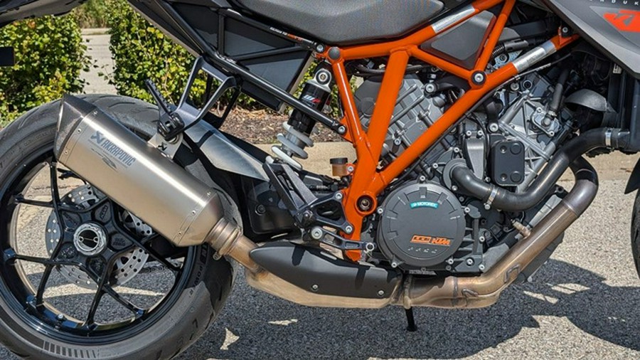 2015 KTM Super Duke 1290 R ABS