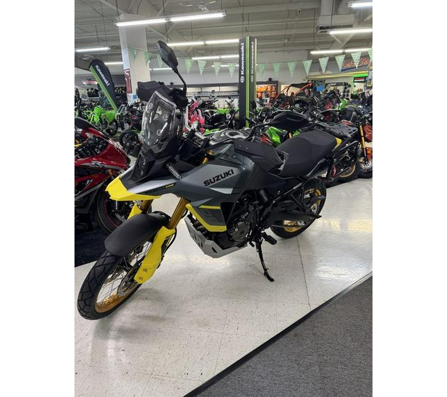 2024 Suzuki V-Strom 800DE Adventure