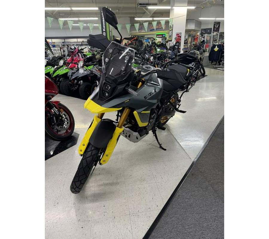 2024 Suzuki V-Strom 800DE Adventure
