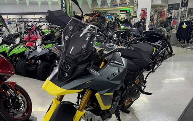2024 Suzuki V-Strom 800DE Adventure