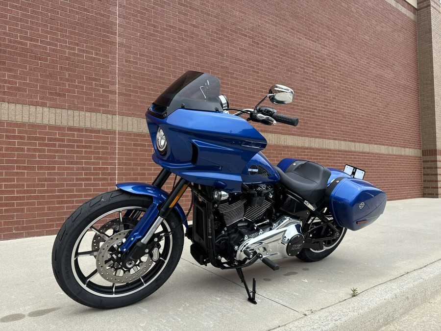 FXLRST 2025 Low Rider® ST