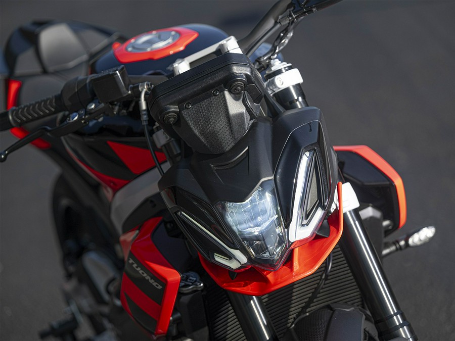 2026 Aprilia Tuono 457