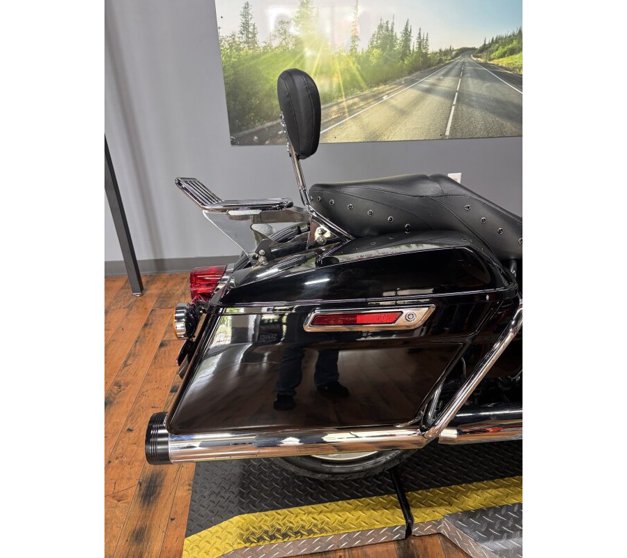 2021 Harley-Davidson® Road King® BLACK