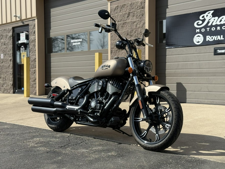 2024 Indian Chief Dark Horse® Icon