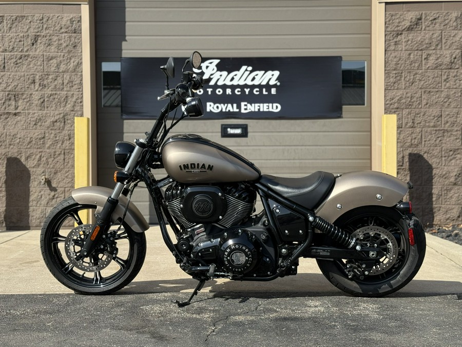 2024 Indian Chief Dark Horse® Icon