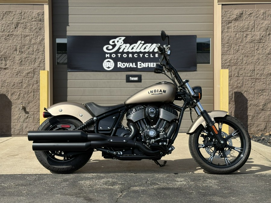2024 Indian Chief Dark Horse® Icon