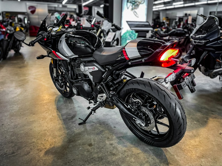 2026 TRIUMPH THRUXTON 400