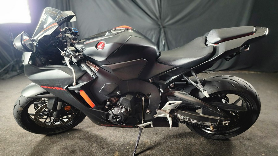 2017 HONDA CBR1000RR ABS - F000398