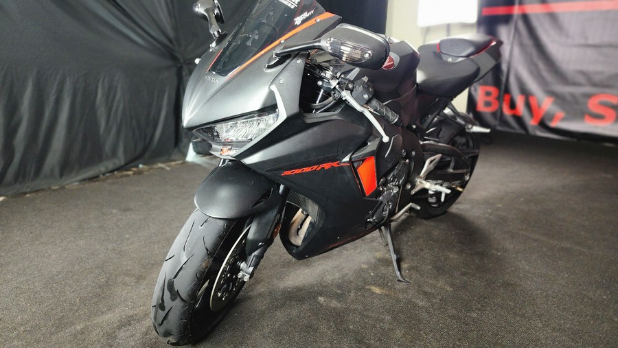 2017 HONDA CBR1000RR ABS - F000398
